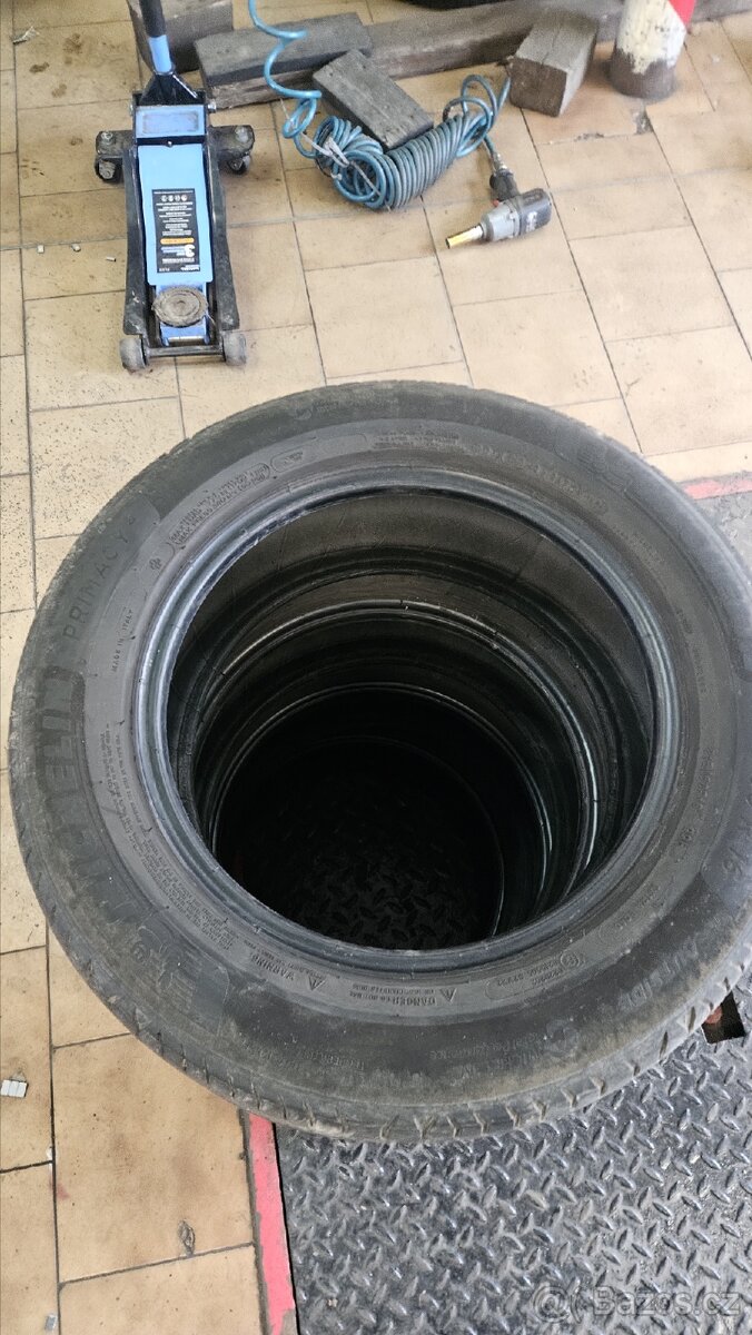 Letní sada pneu 215/60/R16 Michelin - 5