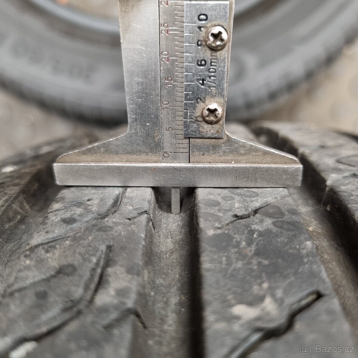 4x Letní 205/60 R16 7mm+ - 5