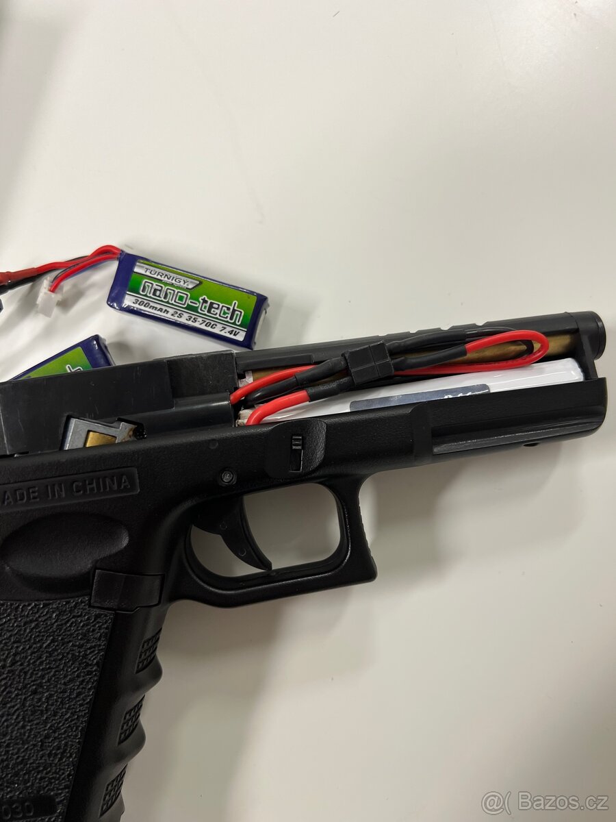 Glock aep 18c cyma cm.030 - 5