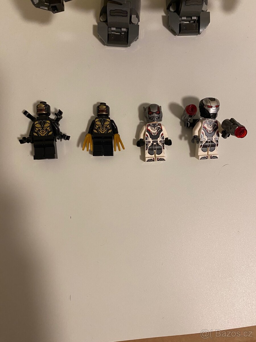 Lego set 76124 - 5