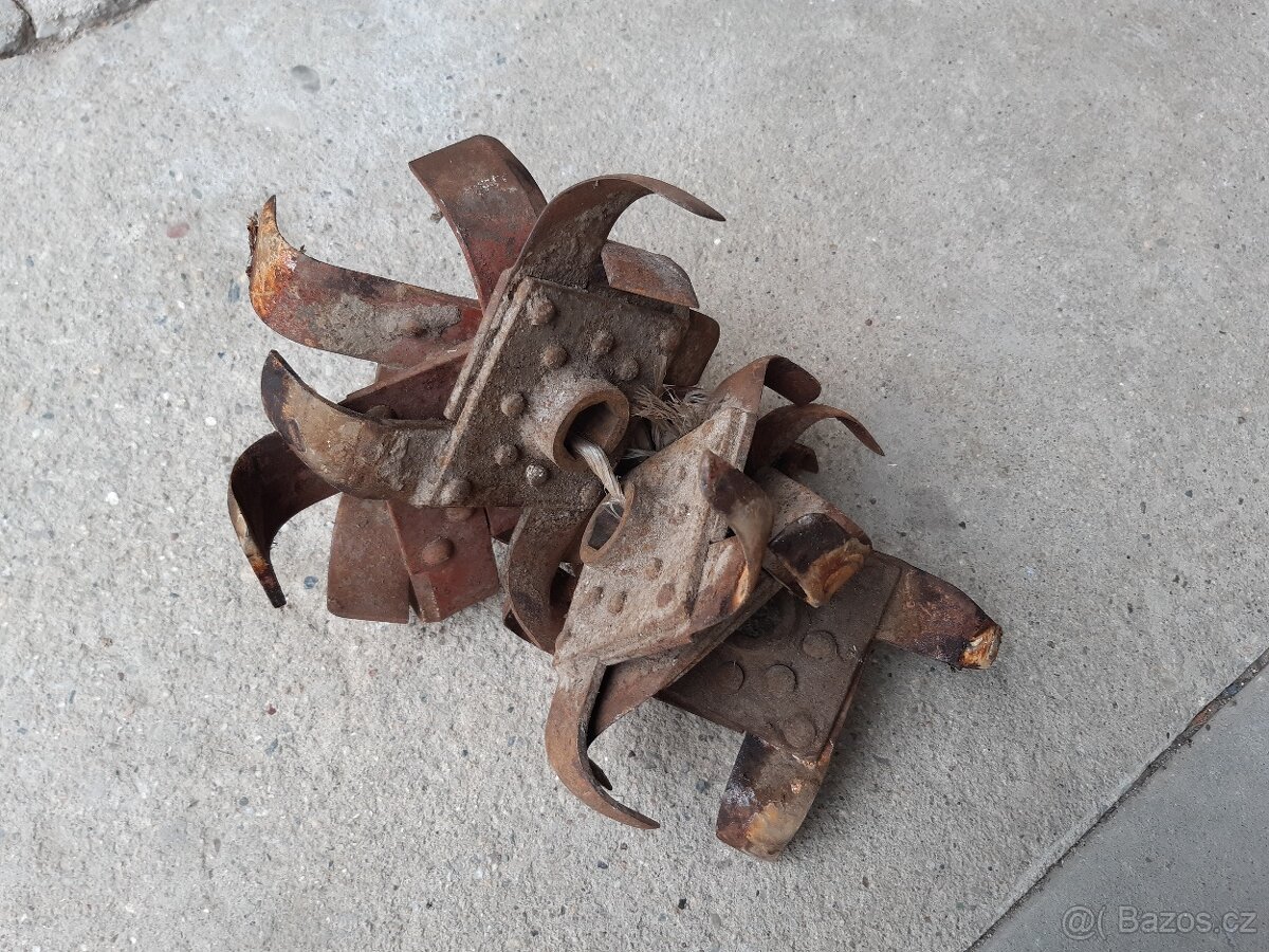 Rotavátor - nože - 5