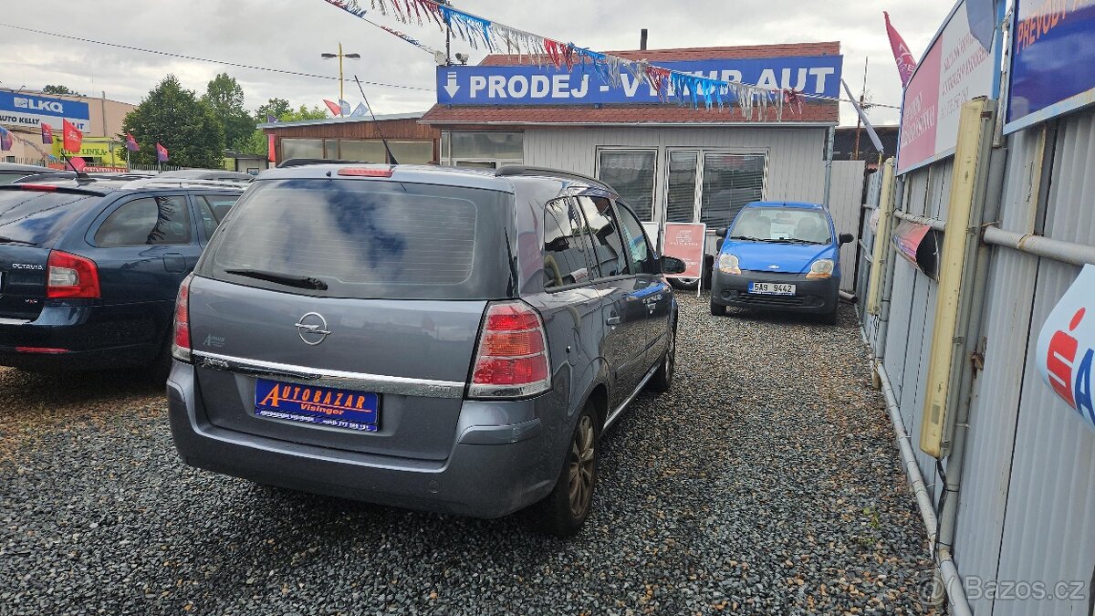 OPEL ZAFIRA 1,9 CDTI 7 Míst - 5