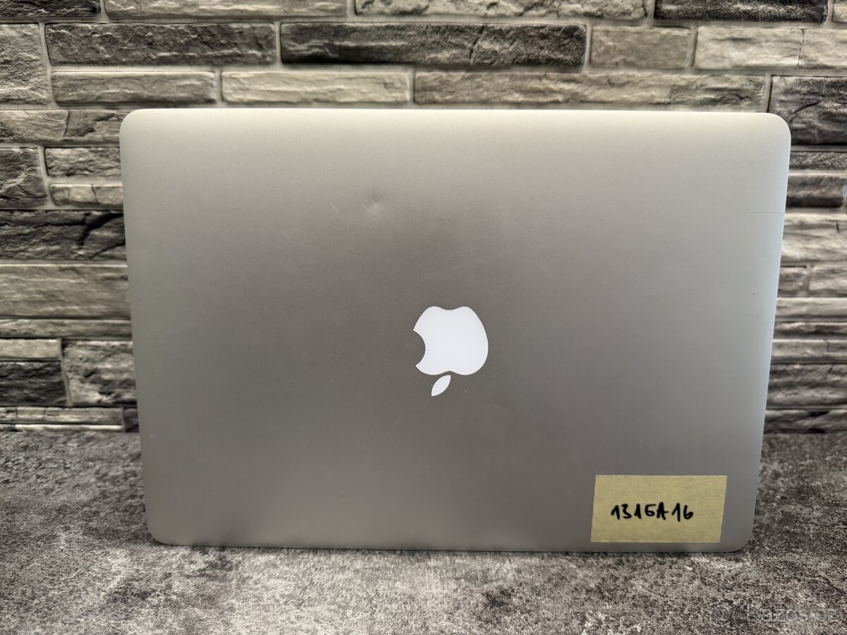 MacBook Air 13" 2014 i5 / 4GB / 128GB - 5