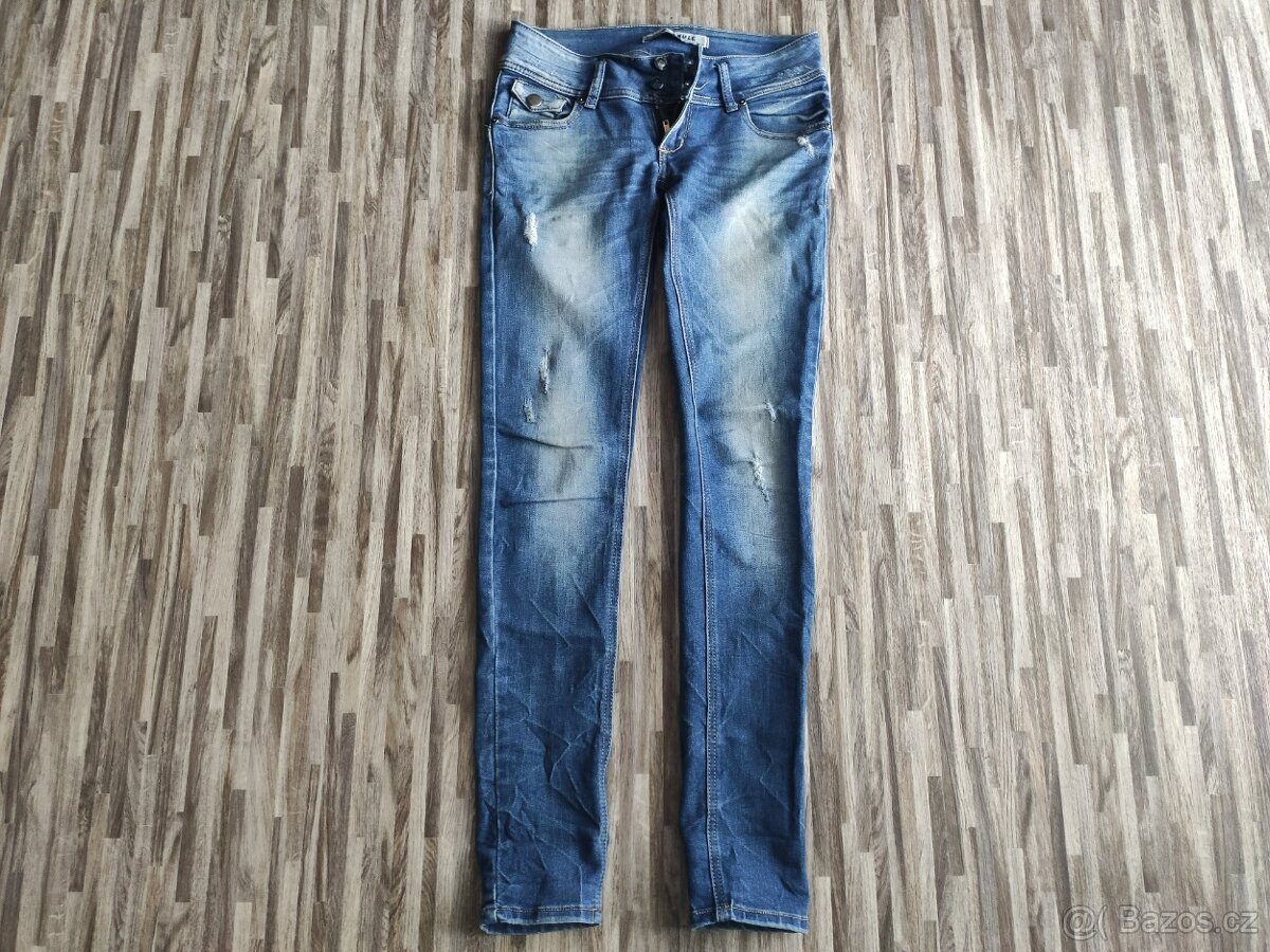 Troje rifle v super stavu - vel. 34 - 5