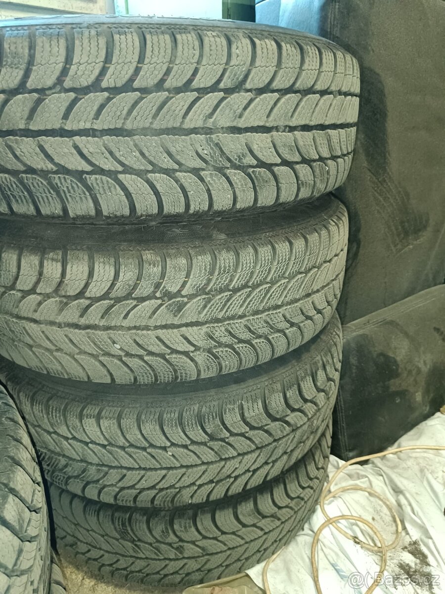 Sada zimních kol 185/60 R15 5x100 Škoda Fabia 3 - 5