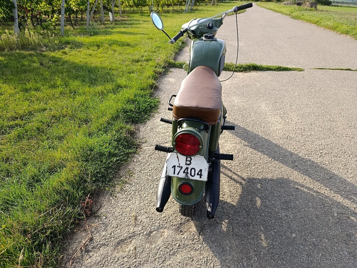 Jawa 250 - 5