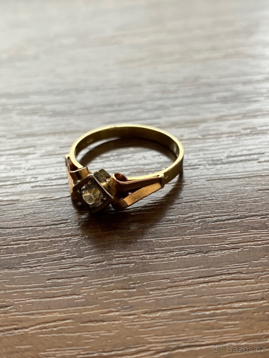 Zlatý prsten dámský - 5