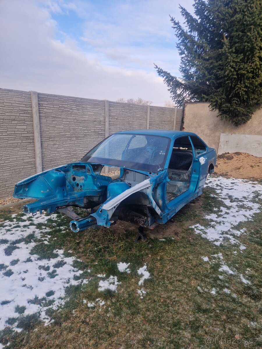 Motor M42b18 1.8is E36 sedan - 5