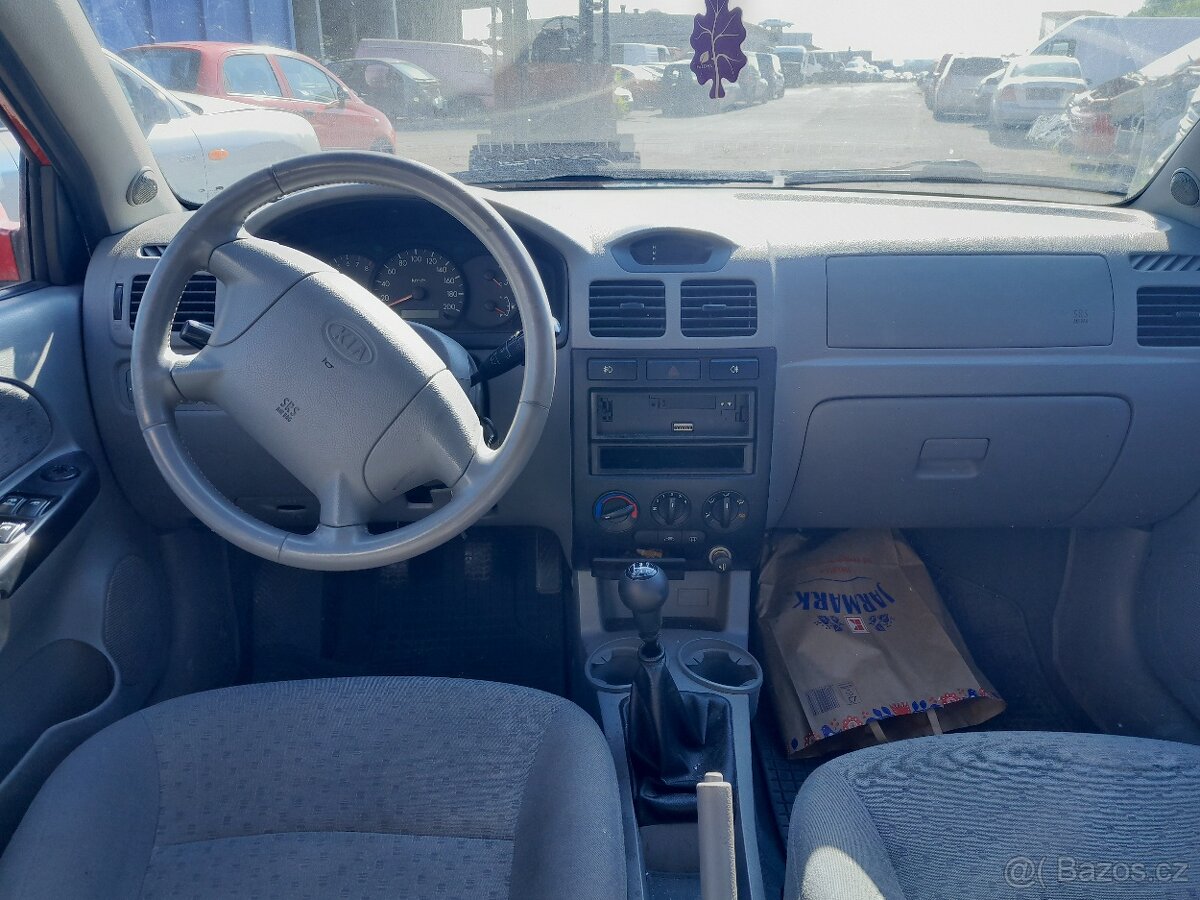 Kia Rio DC - 5