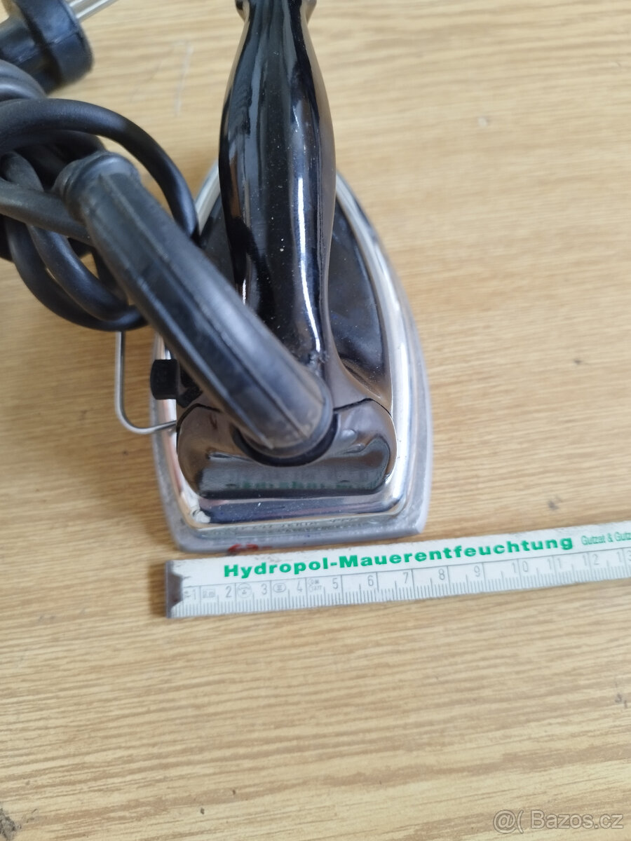 Cestovní retro žehlička - 5