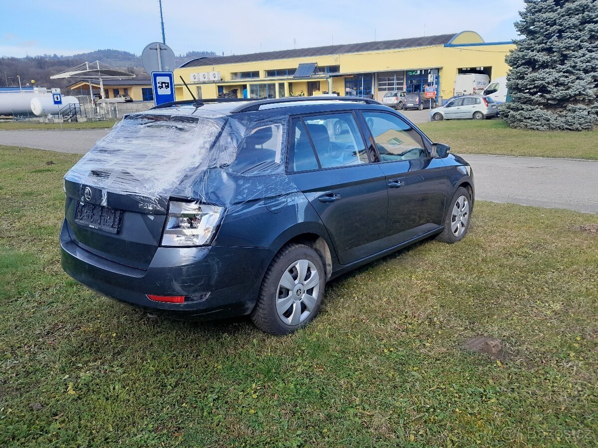 Škoda Fabia 1.0 MPI 55KW Kombi 2x klíč - 5
