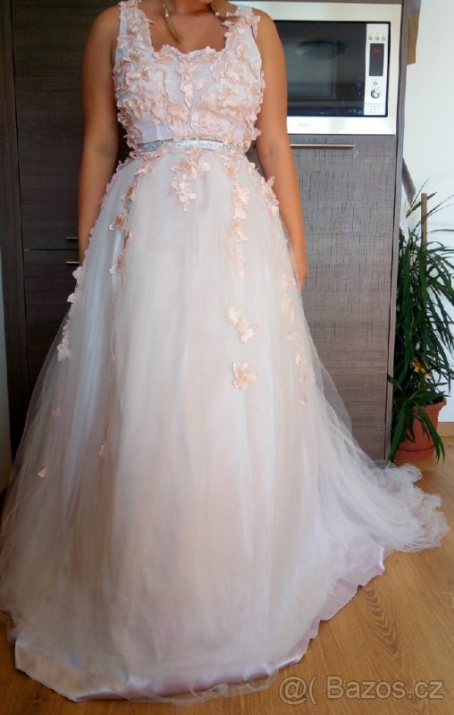 Svatební šaty 38-42 - 5
