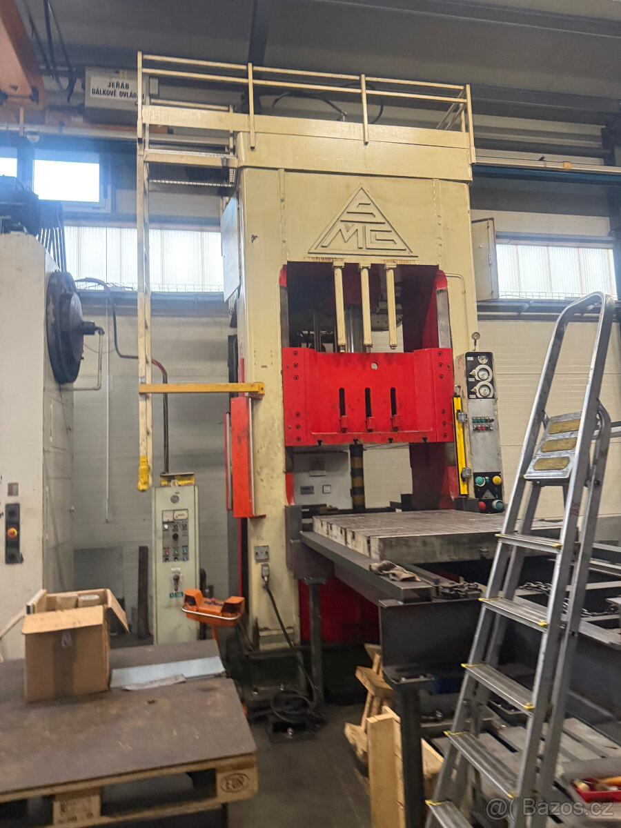 lis hydraulický HZPU 250 -1300/1000 - 5