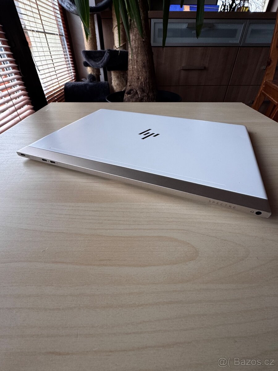 HP Spectre Laptop 13” - 5