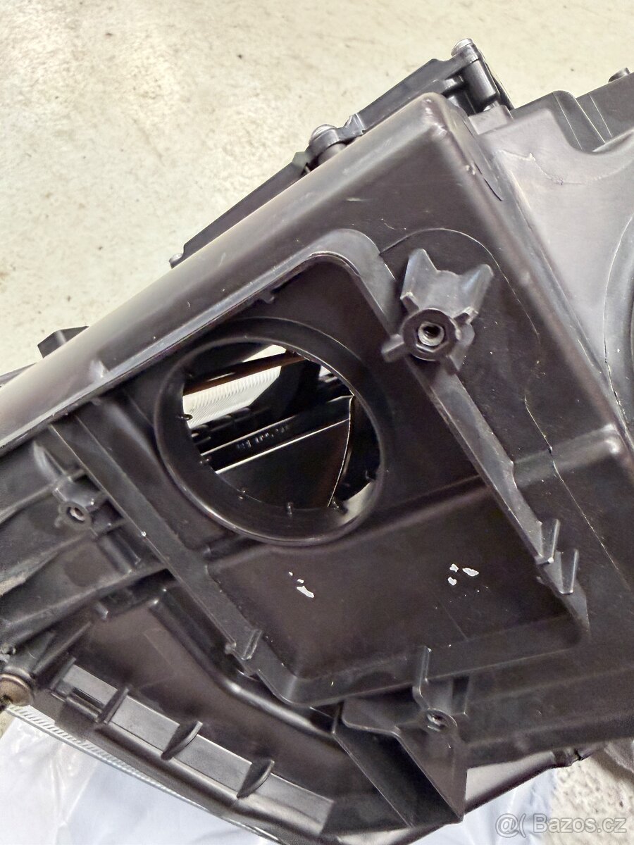 Xenon na Škoda Yeti - Levý - 5