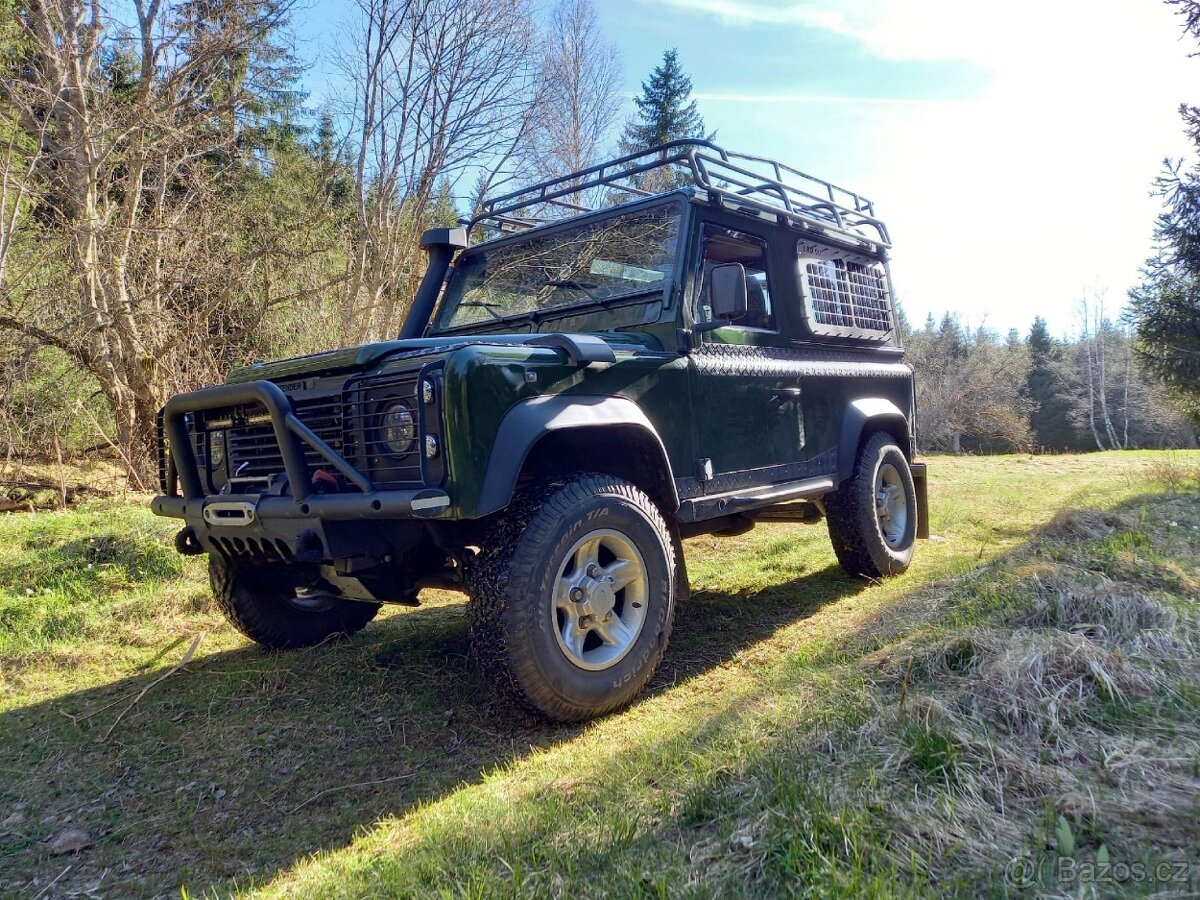 Land Rover Defender