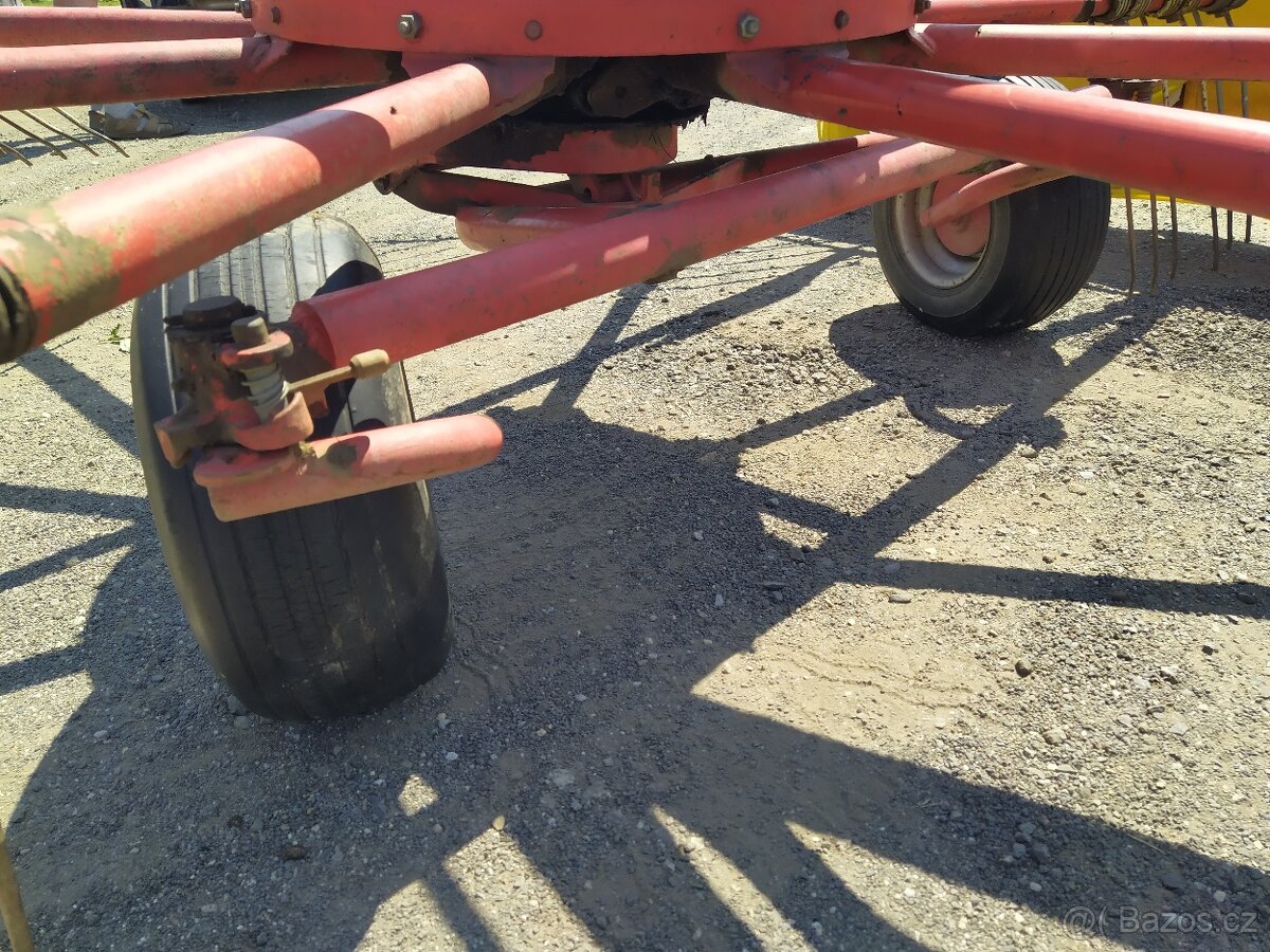 Shrnovač píce Pottinger 322 U, záběr 3m, kardan se spojkou, - 5