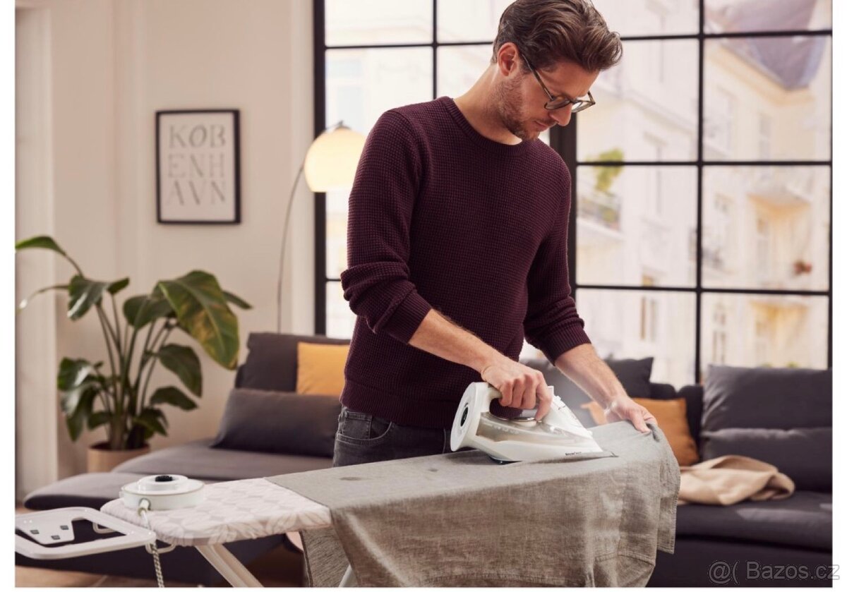 Bezdrátová napařovací žehlička - 5