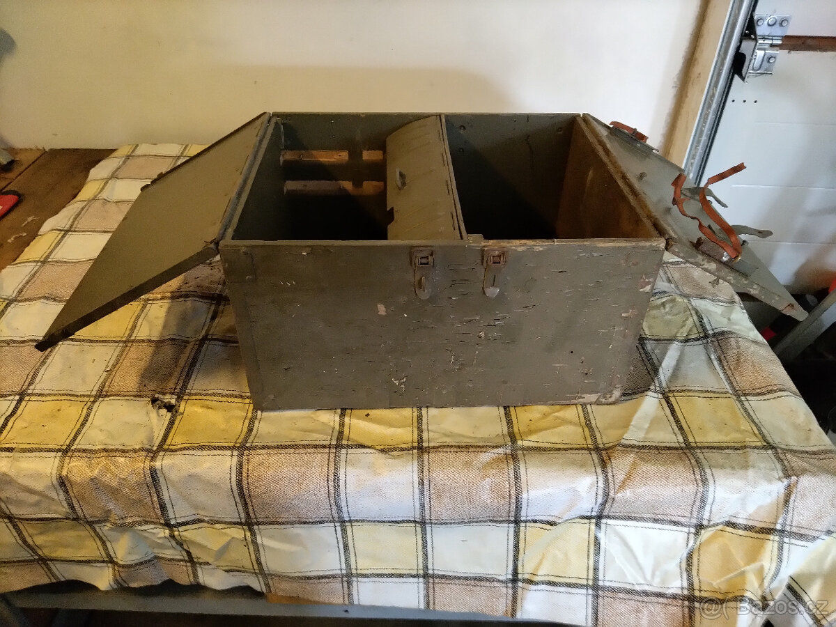 VOJENSKÁ BEDÝNKA - 5