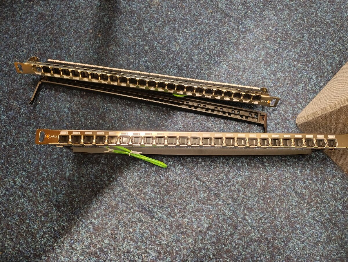 2x SOLARIX 19" Patch panel 24 port, modulární osazený, CAT6 - 5