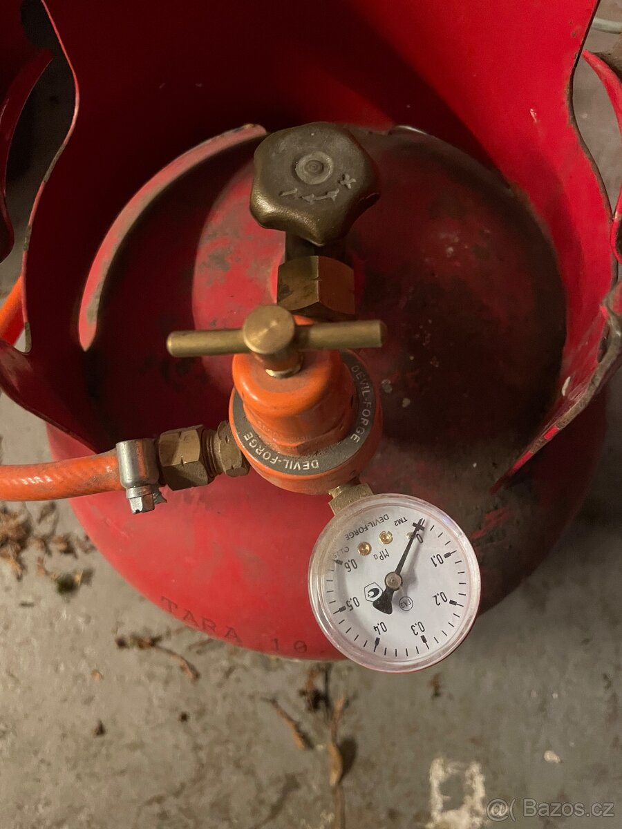 Plynová výheň Devil Forge DFHS3+1D/3.6 - 5