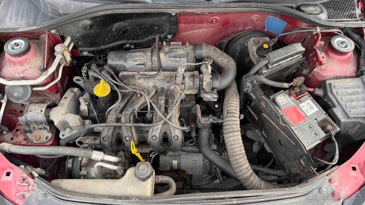 Renault Clio II 1.2 // mk2 // benzín - 5
