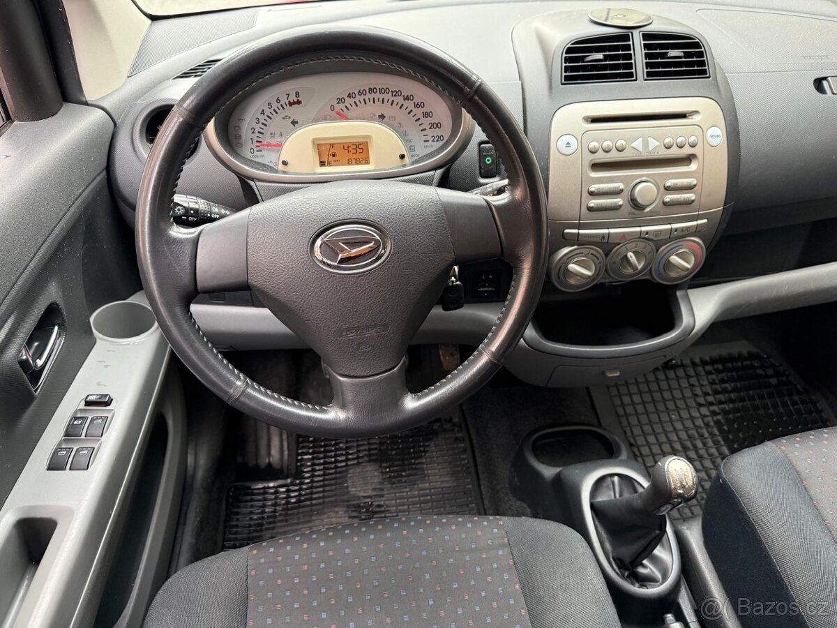 Subaru Justy 1,2i 4x4 - 5