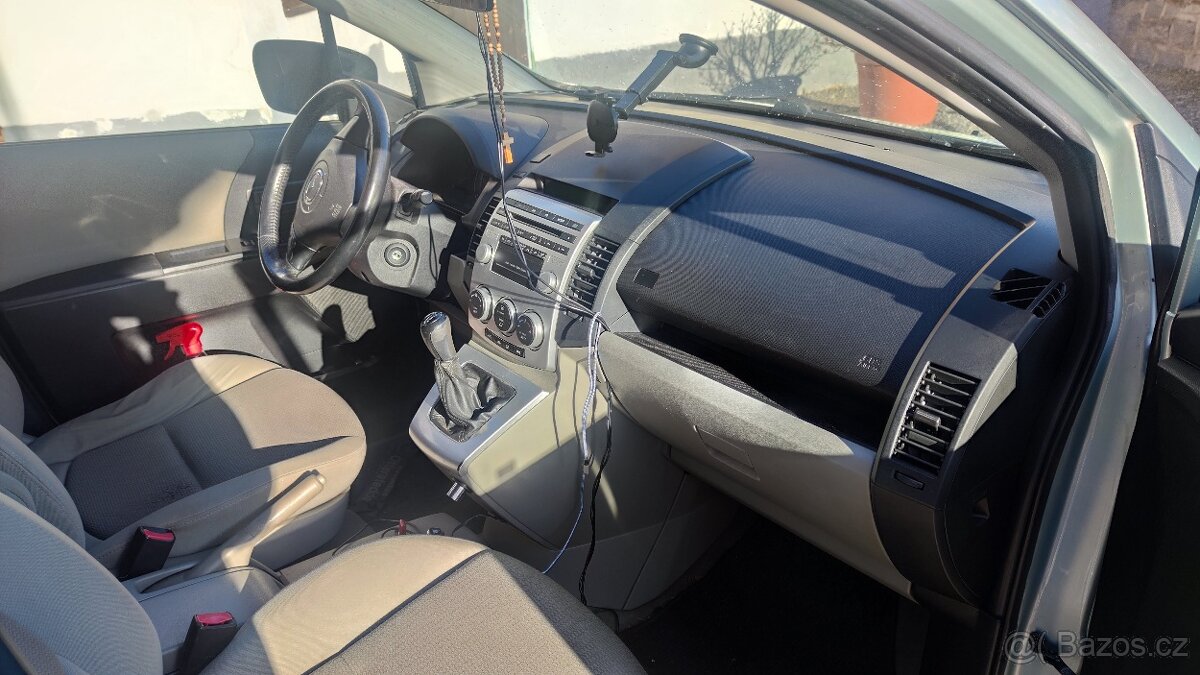 Podám Mazda 5 1,8 LPG,nová STK - 5