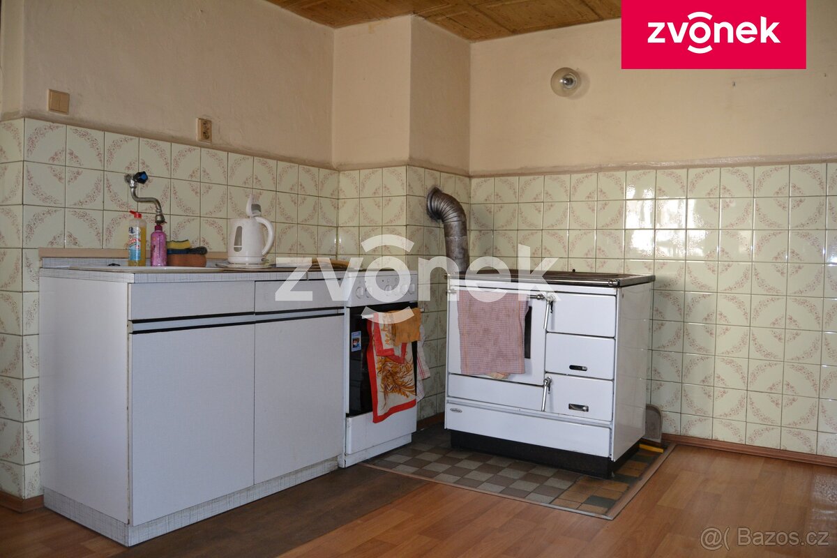 RD s pozemky Huslenky - 5