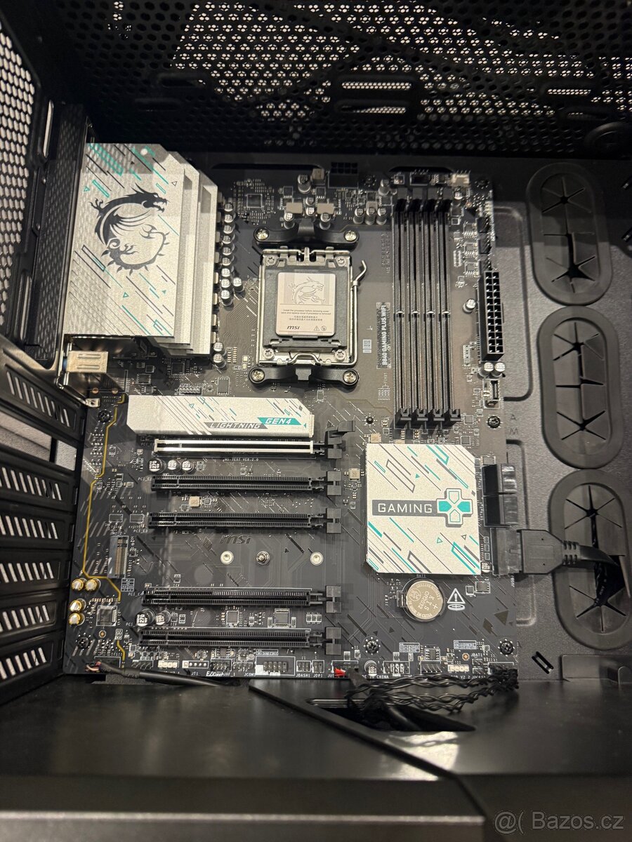 Prodám rozestavěný pc - 5