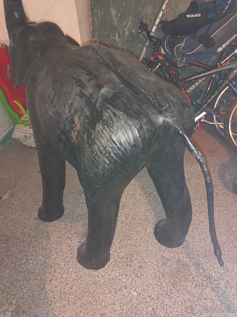 Socha slona - 5