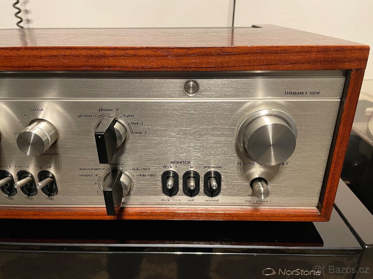 integrovaný zesilovač LUXMAN L-505V - 5