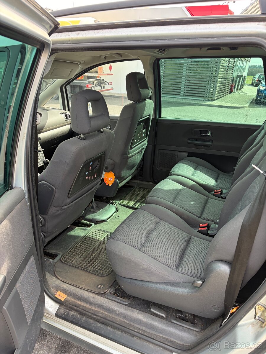 Vw Sharan 2.0TDI 103KW 2008 - 5