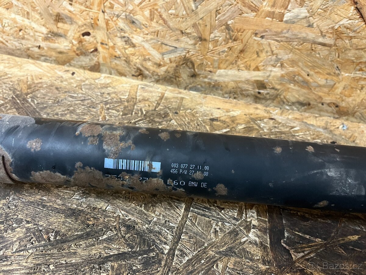 KARDANOVÁ HŘÍDEL BMW E61 3.0D MANUÁL 6 KVALT - 5