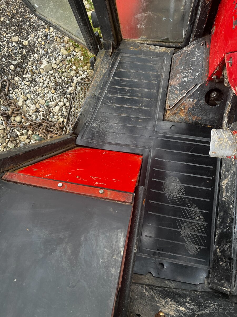 Gumová rohož zetor 5011-7745 slovenská a česká kabina - 5