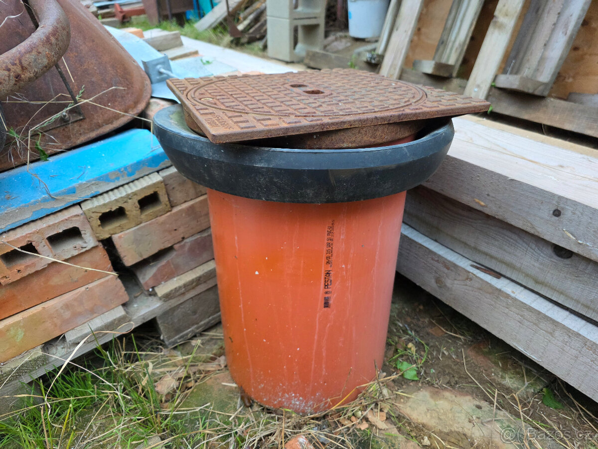 Teleskopický čtvercový litinový poklop DN315 včetně manžety - 5