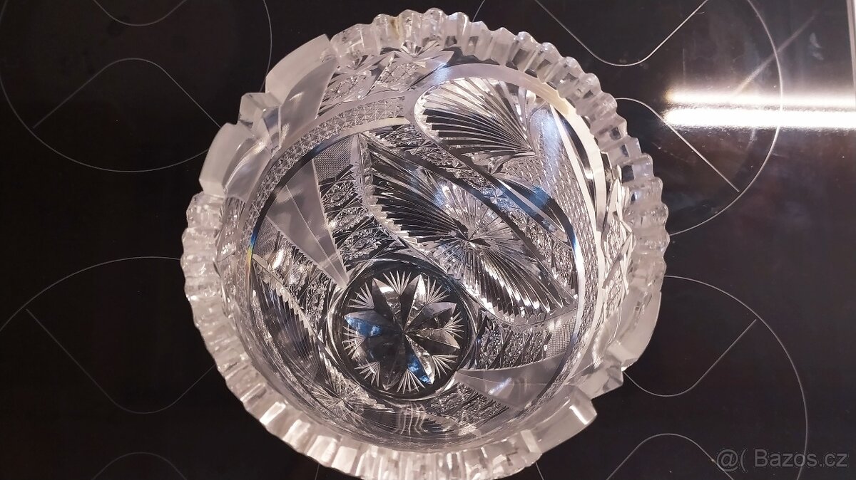 nádherná broušená váza - 5