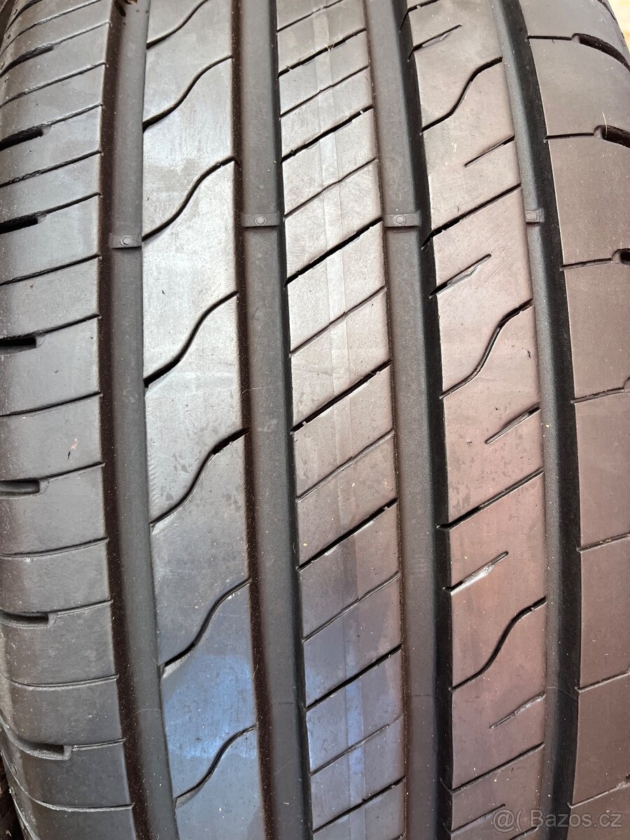 Pneumatiky 205/55/R17 Good Year performance 2 - 5