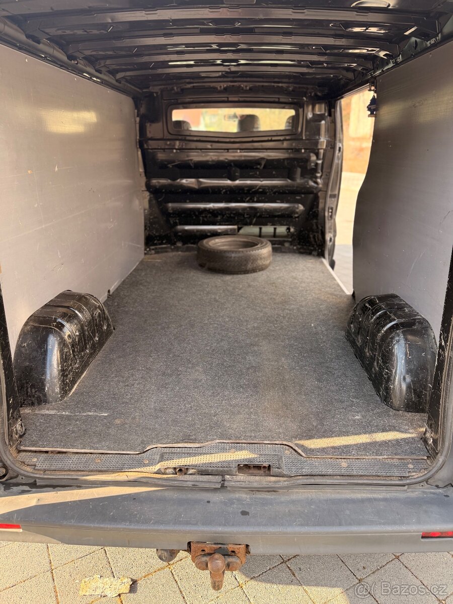 Renault Trafic 2,5dci Long - 5