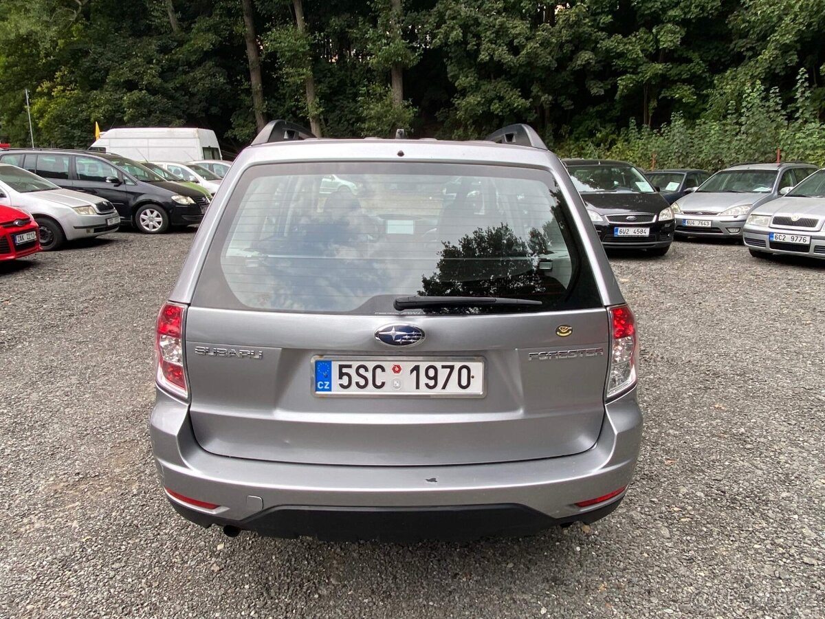 Subaru Forester 2.0i 110kW 4x4 automat klima tempomat 164tkm - 5