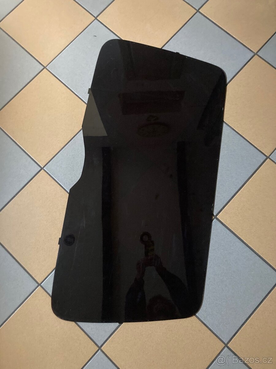 CADDY MAXI zatmavení oken - 5