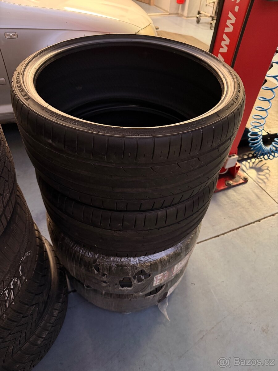 Letní pneu 235/30 R20 - 5