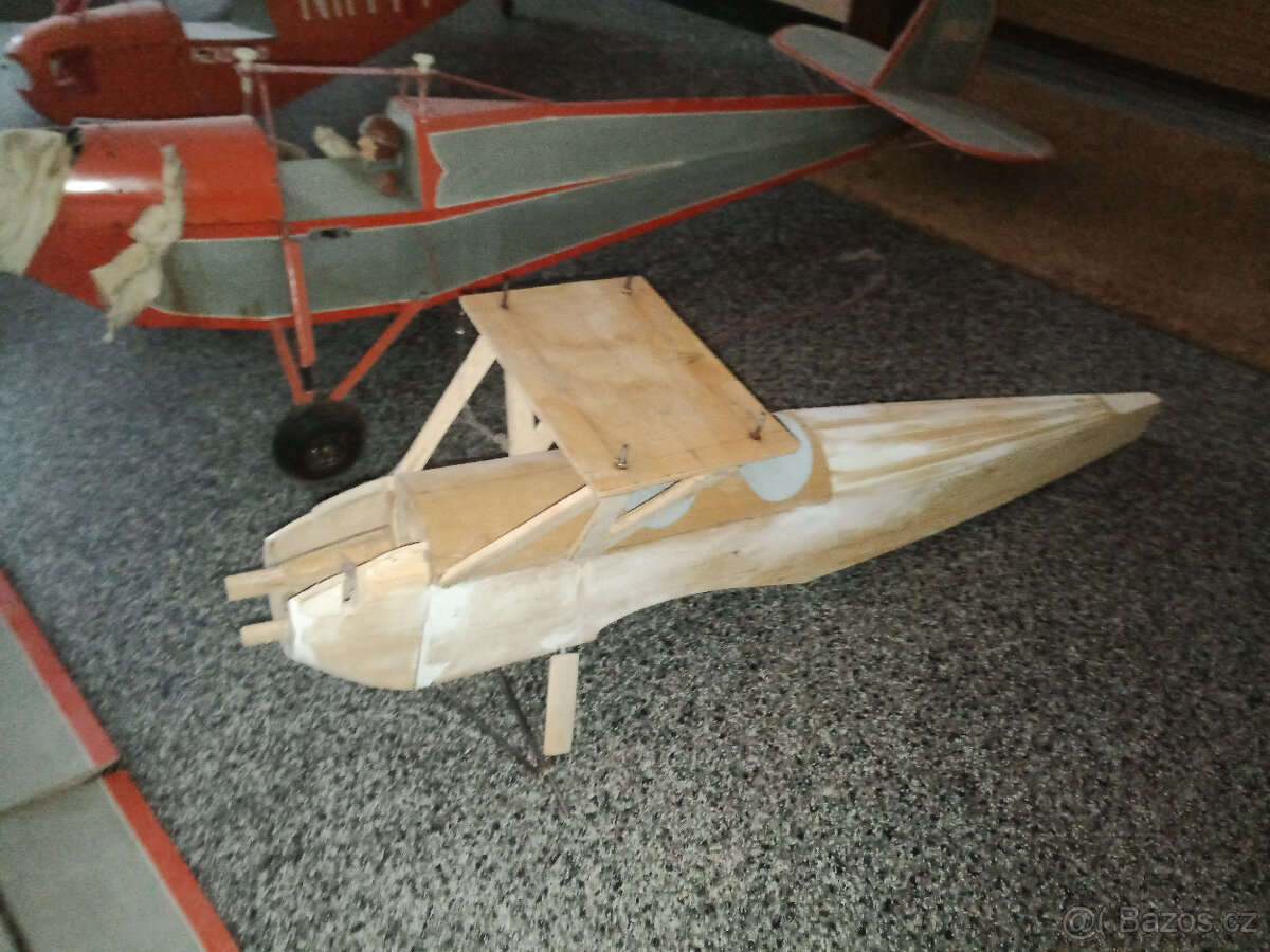 RC modely letadel - funkční - 5