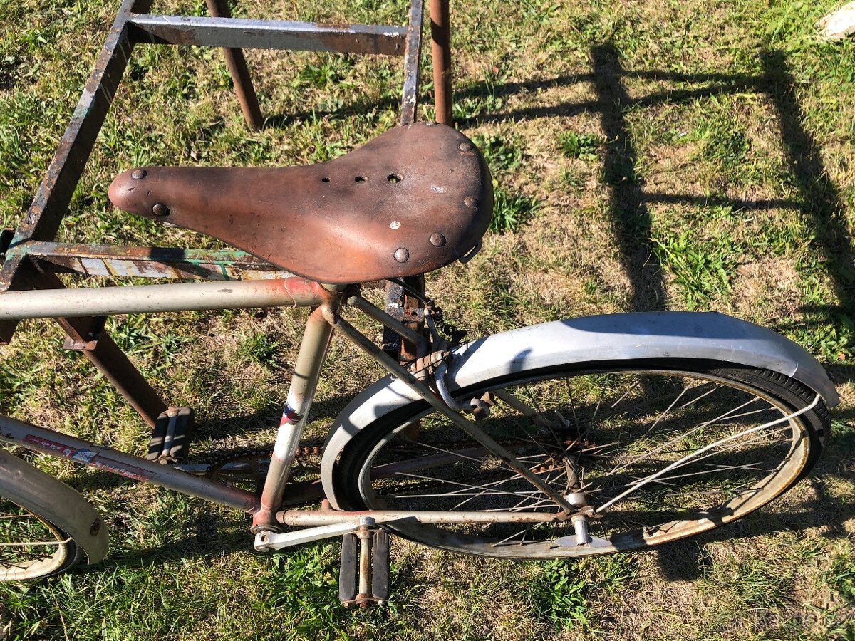 Prodám staré kolo ESKA - 5