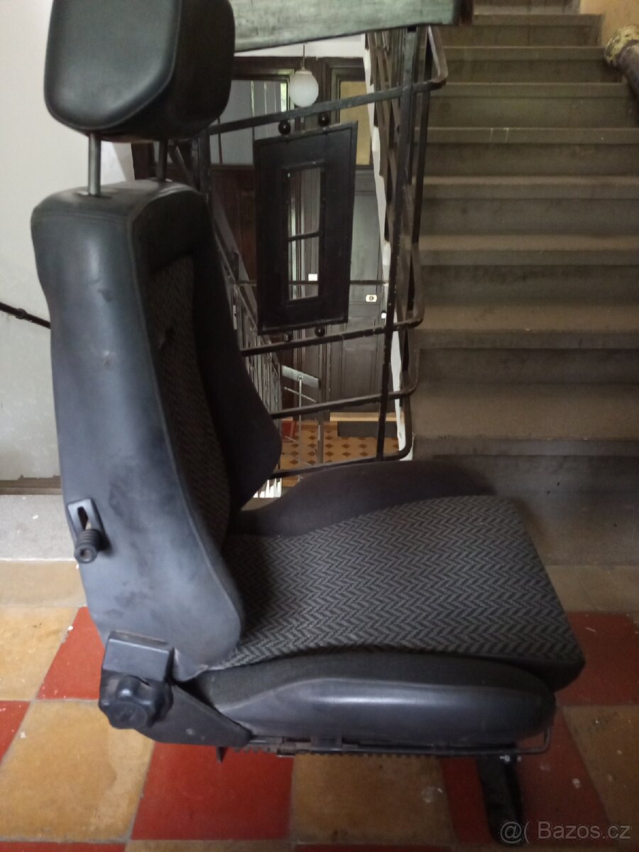 Prodám dobové Recaro LX - 5