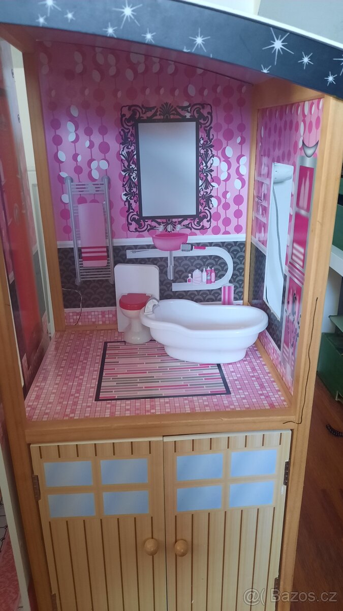 Dřevěný dům pro panenky - 5