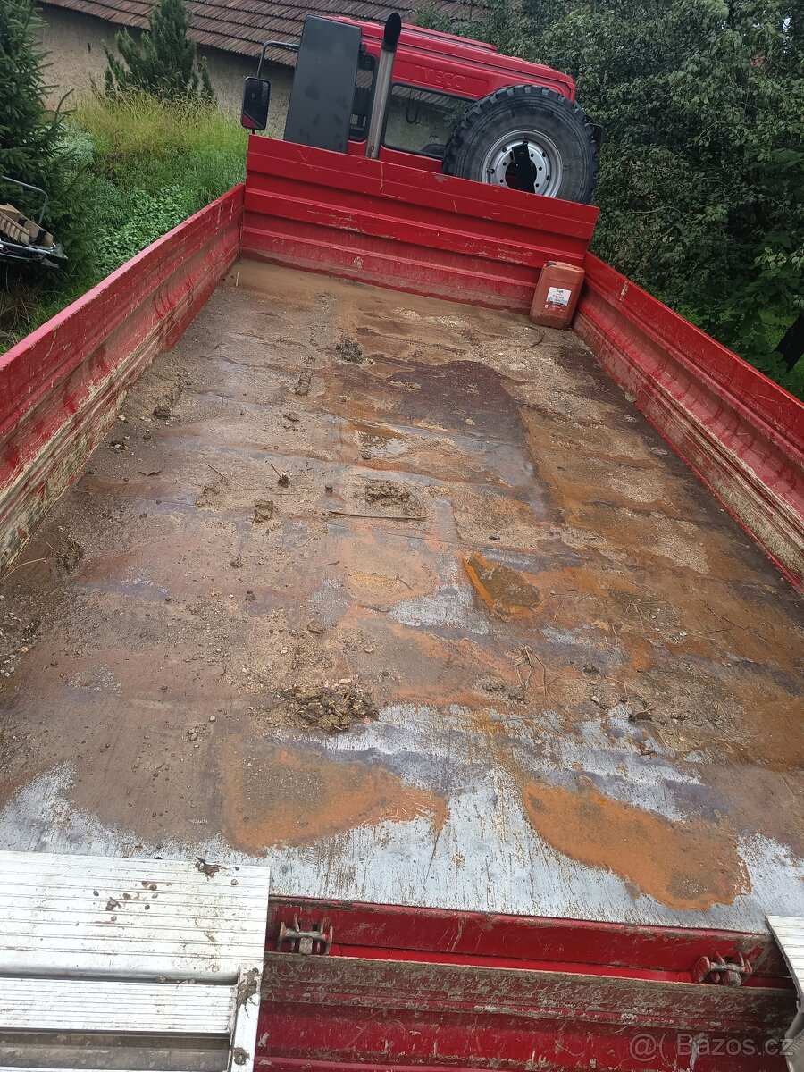 Iveco 4x4 sklápěč - 5