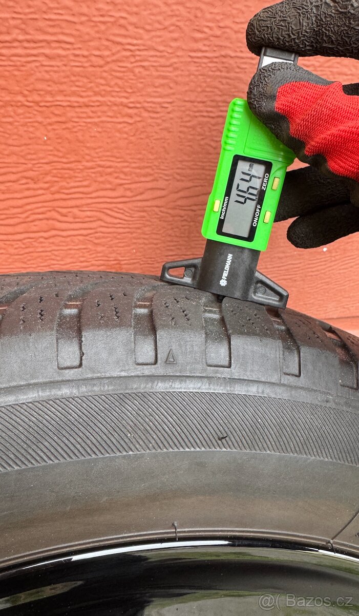 ❄️ Zimní sada kol BMW i3 (ET43) – Styling 427, výborný stav - 5