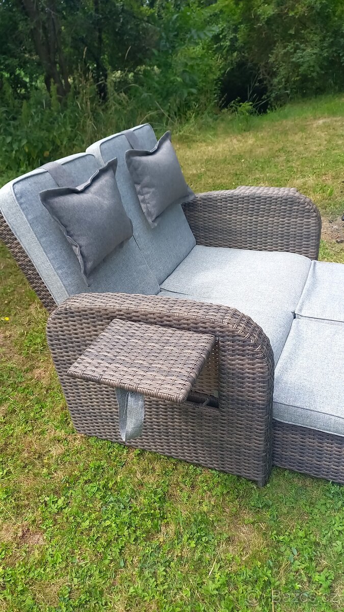 Ratanová pohovka - 5