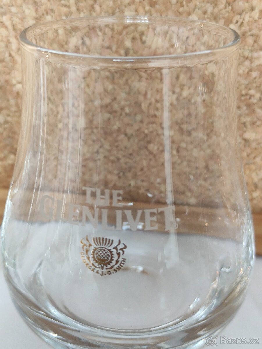 Sklenice na rum (Havana, Heffron aj.), pošta 65.- - 5